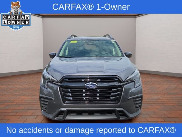 Used 2025 Gray Metallic Subaru Onyx Edition Touring image 2