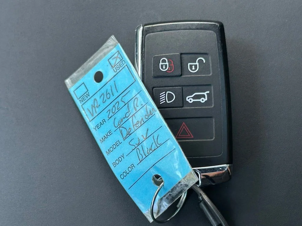Used 2025 Black Land Rover S image 58