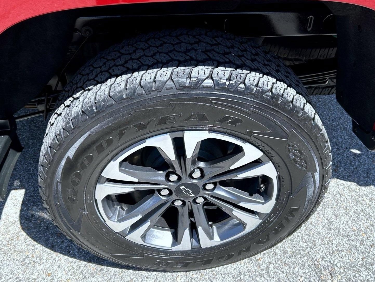 2021 Chevrolet Colorado Z71 - Photo 23