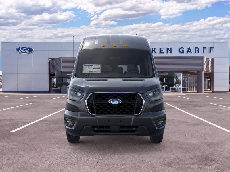 New 2026 Agate Black Metallic Ford XLT image 7