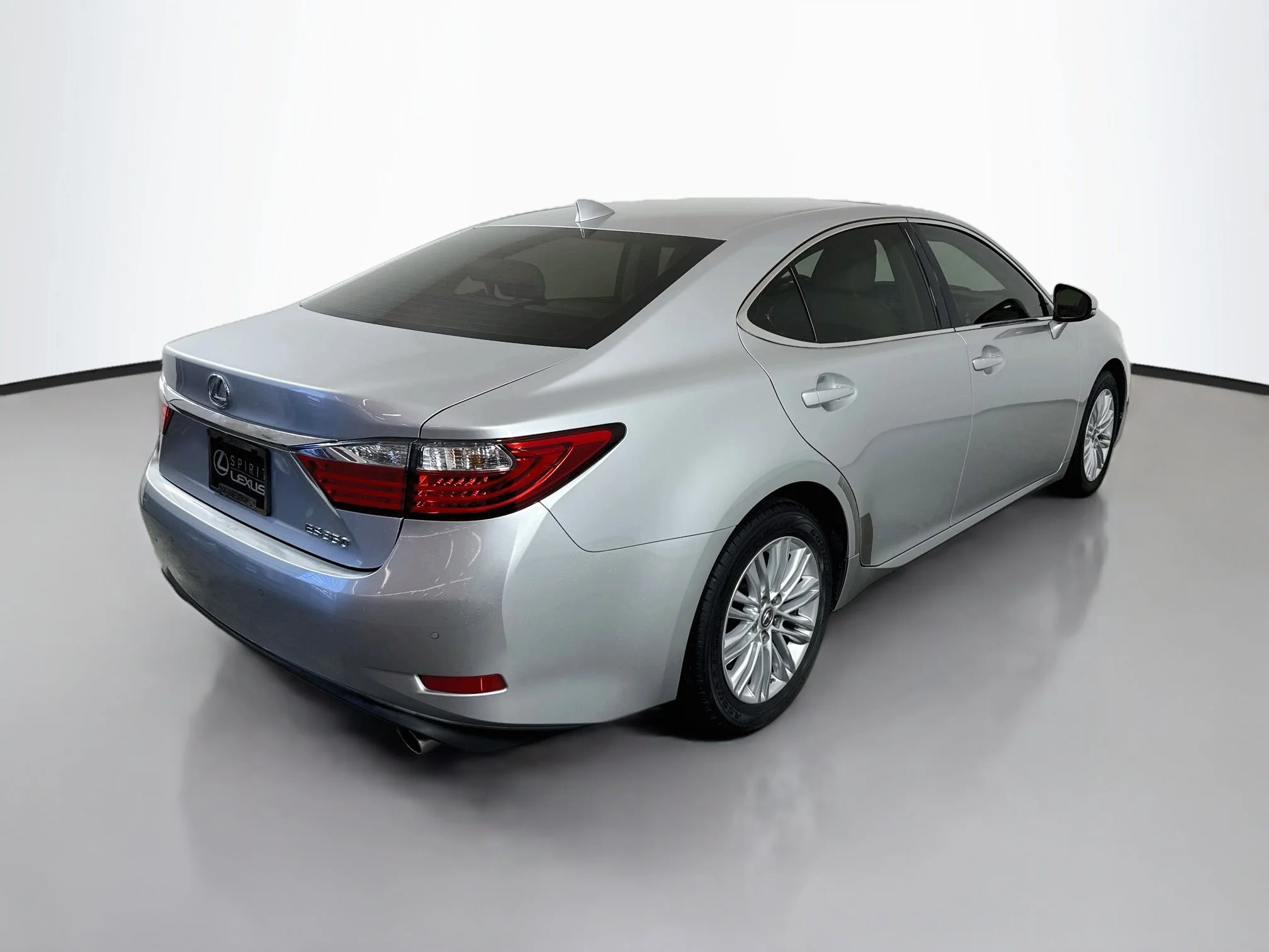Used 2015 Silver Lining Metallic Lexus 350 image 7