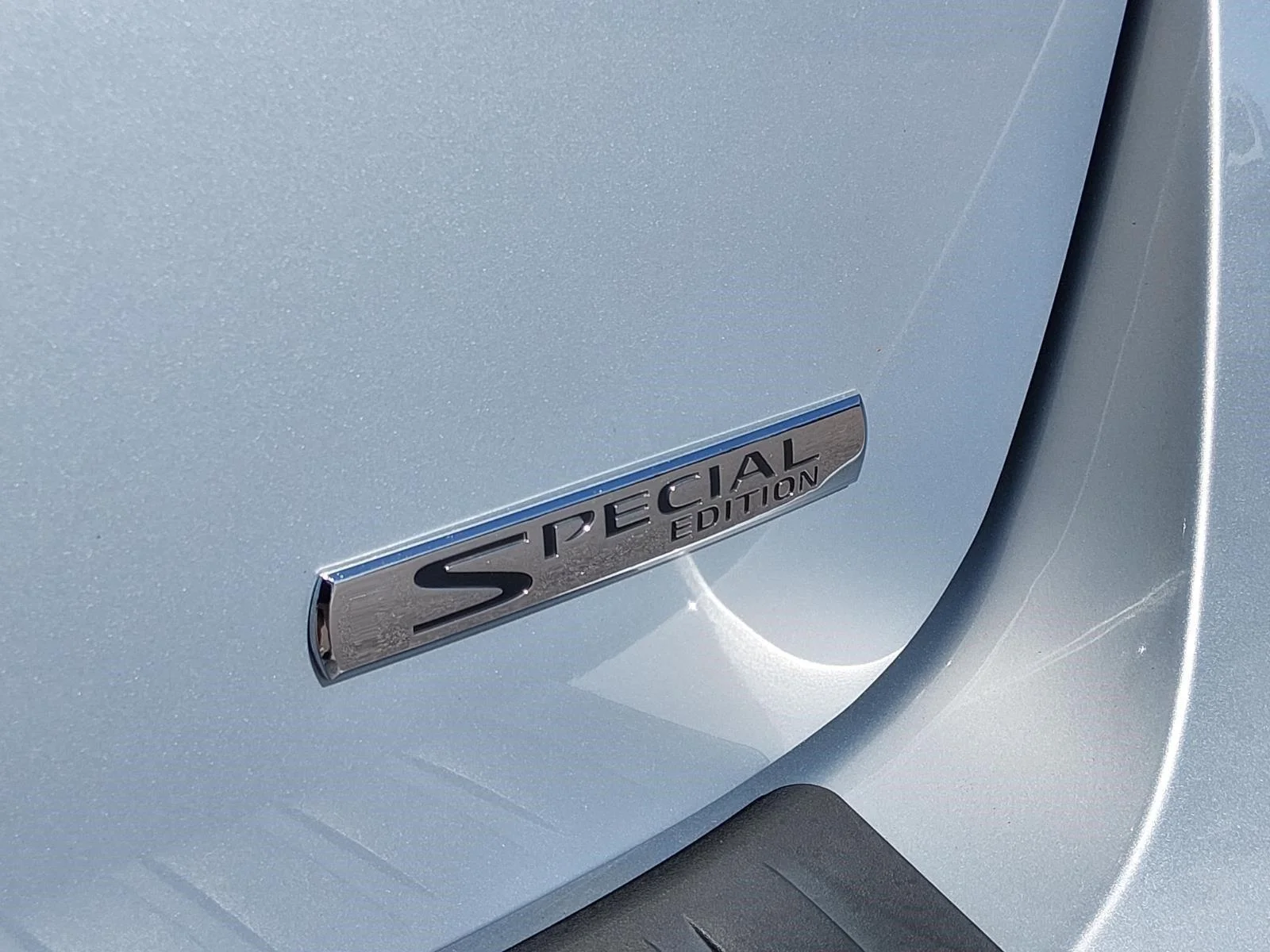 Used 2013 Graphite Blue Nissan S image 20