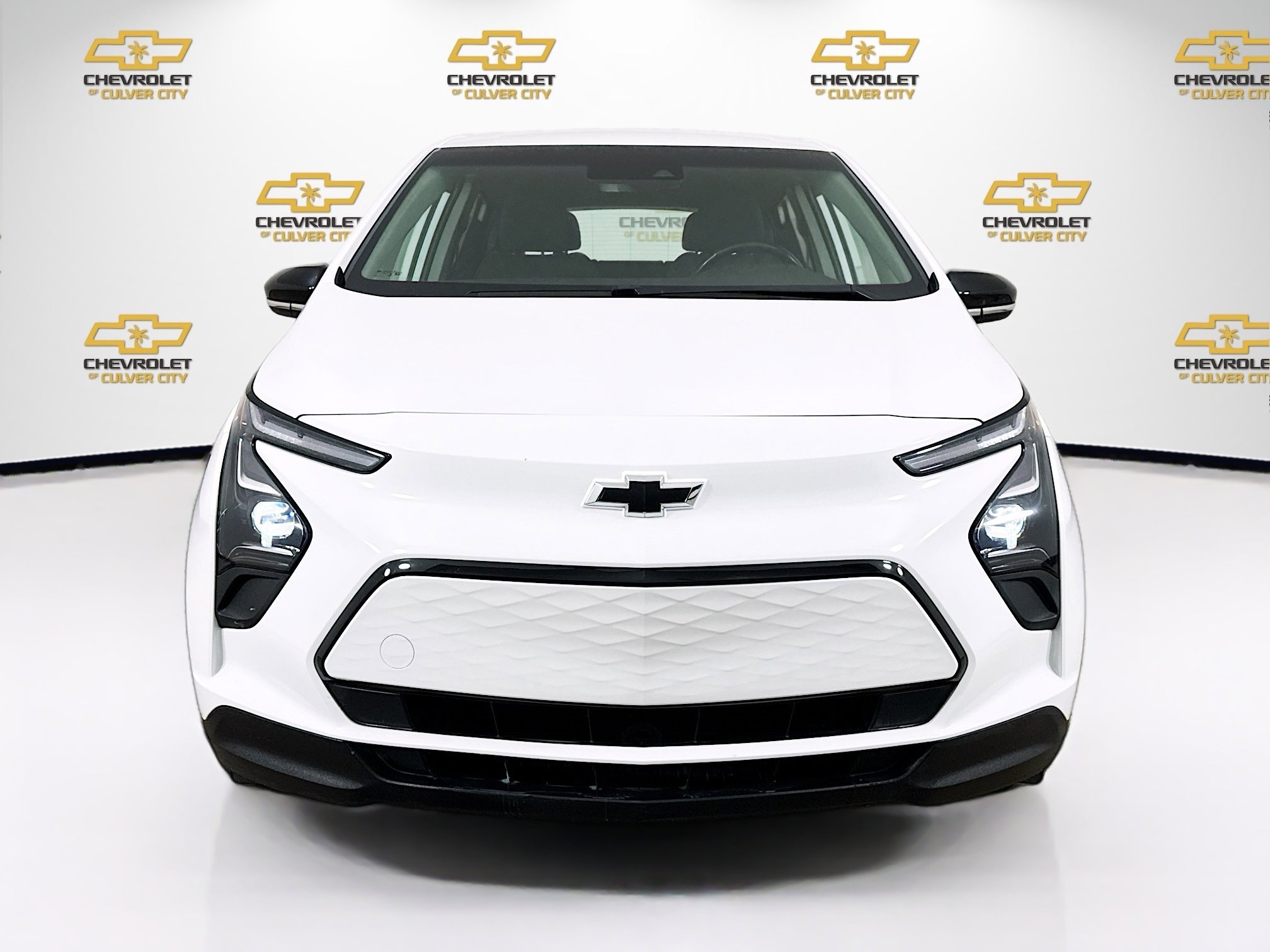 Used 2022 Chevrolet Bolt EV LT with VIN 1G1FW6S01N4101114 for sale in Culver City, CA