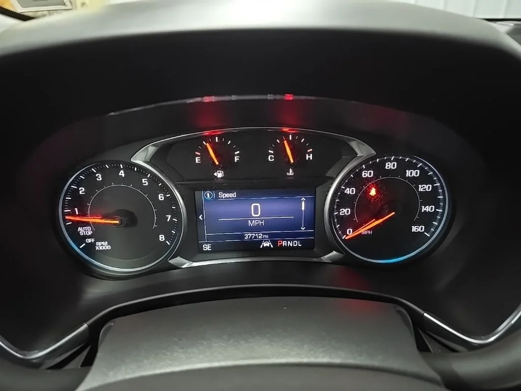 Used 2020 Blue Chevrolet LT image 23