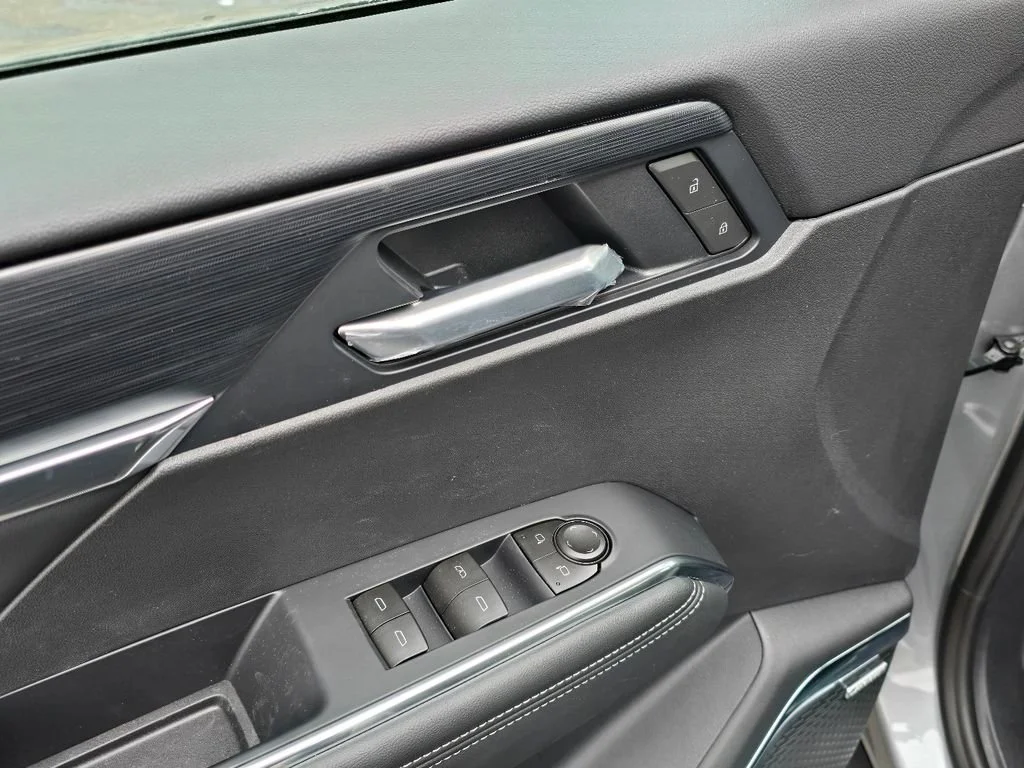 2026 GMC Acadia Elevation - Photo 14