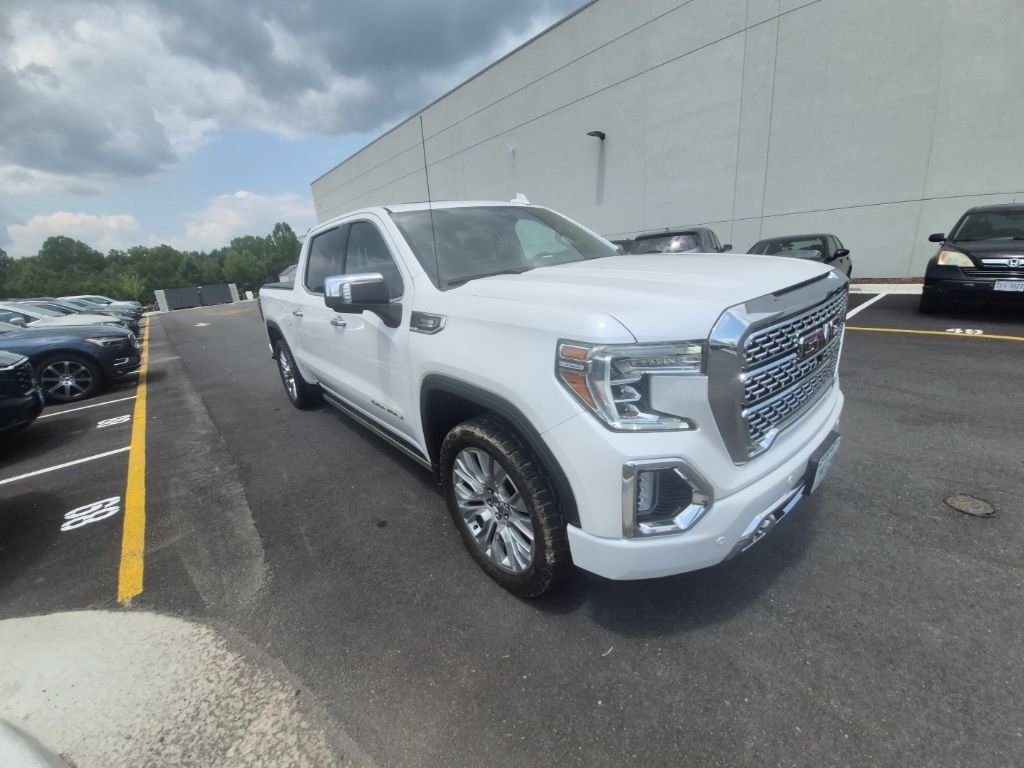 Used 2021 White Frost GMC Denali image 3