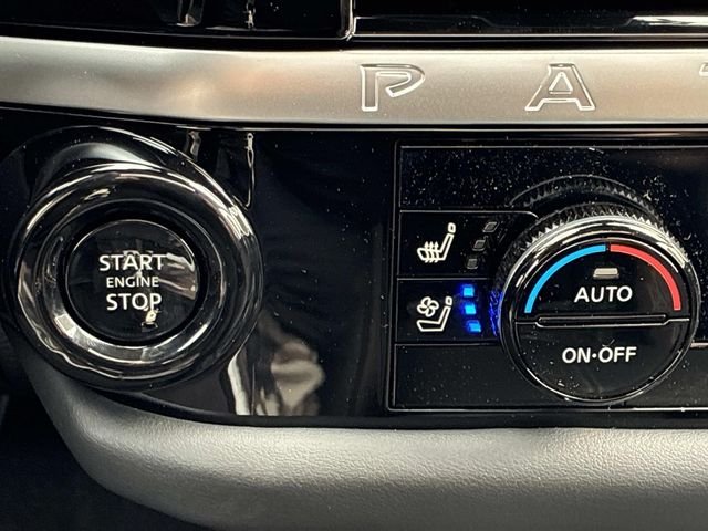 New 2026 Everest White Pearl TriCoat Nissan Platinum image 12