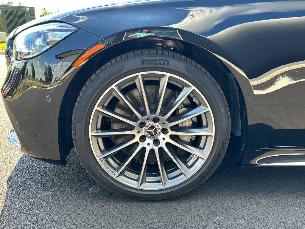 New 2026 Black Mercedes-Benz S580 image 71