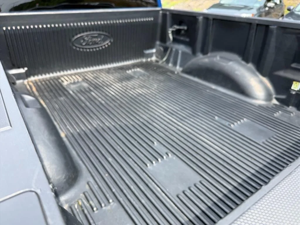Used 2022 Blue Ford XL image 27