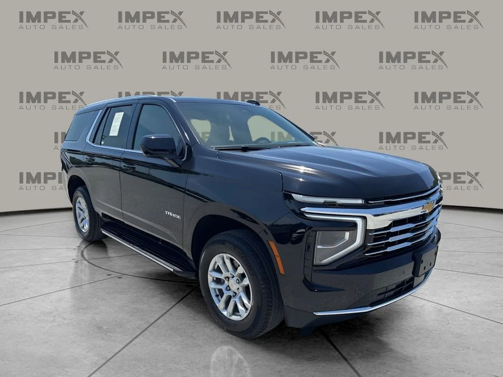Used 2025 Black Chevrolet LT image 7