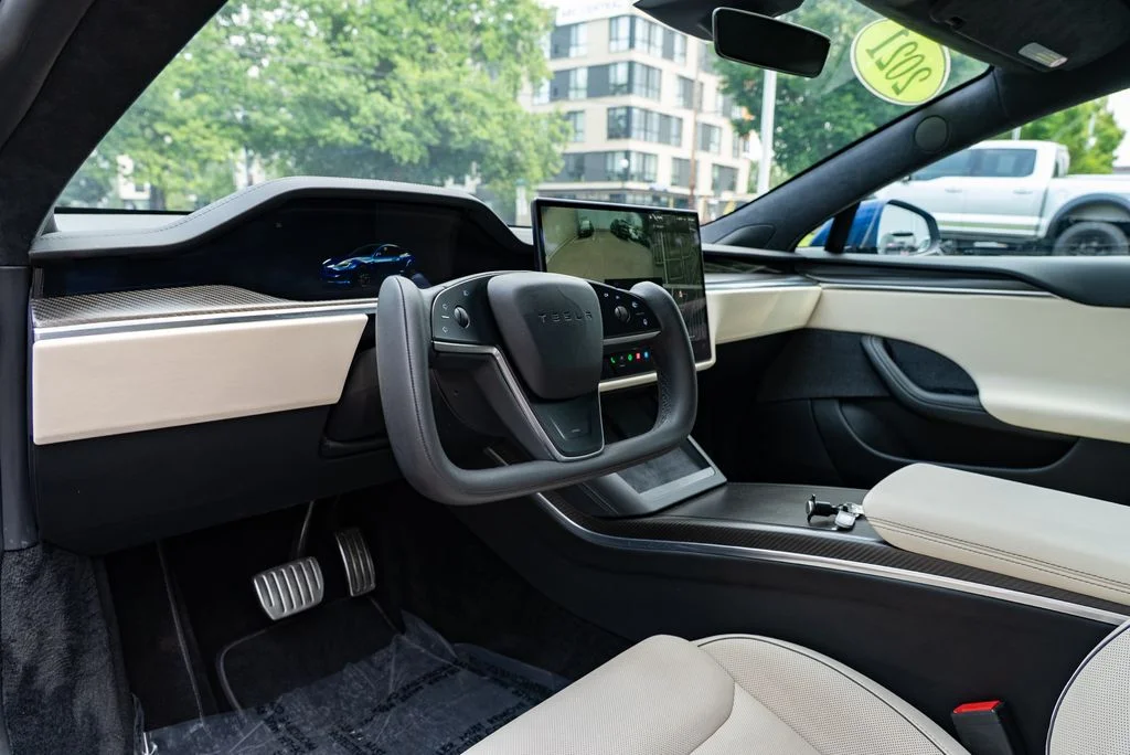 Used 2021 Blue Tesla Plaid image 18