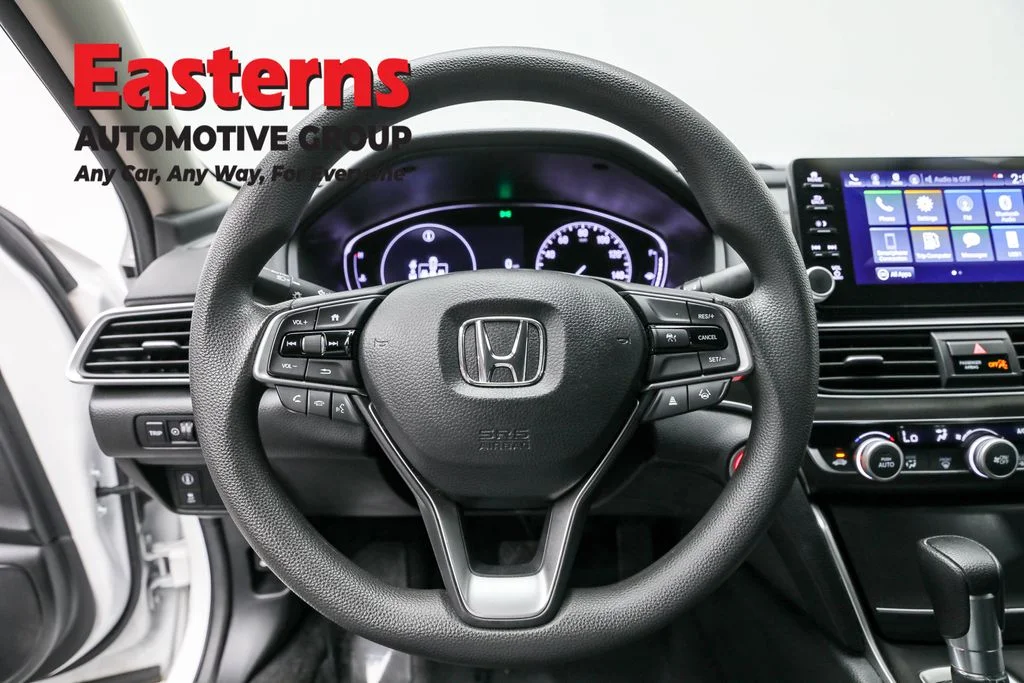 Used 2021 White Honda LX image 10