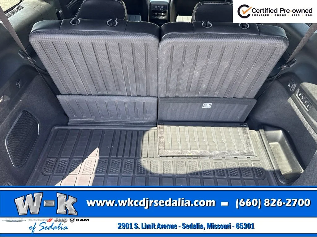 Certified Used 2023 Black Jeep Overland image 28