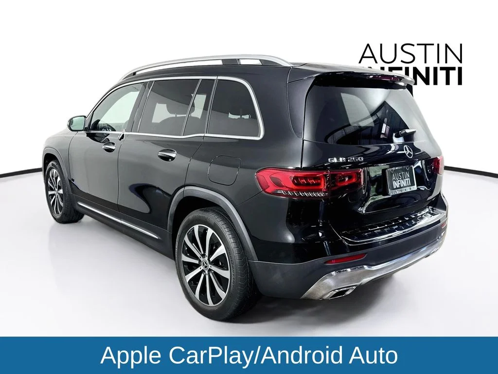 Used 2023 Night Black Mercedes-Benz GLB 250 image 5