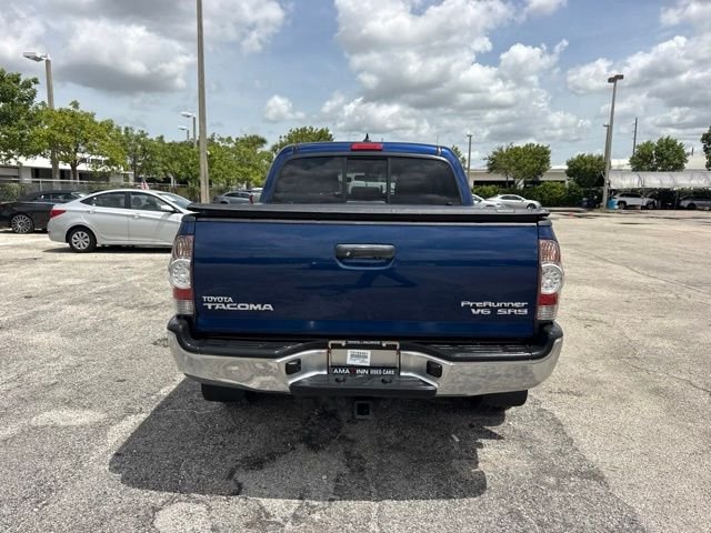 Used 2015 Blue Toyota PreRunner image 4