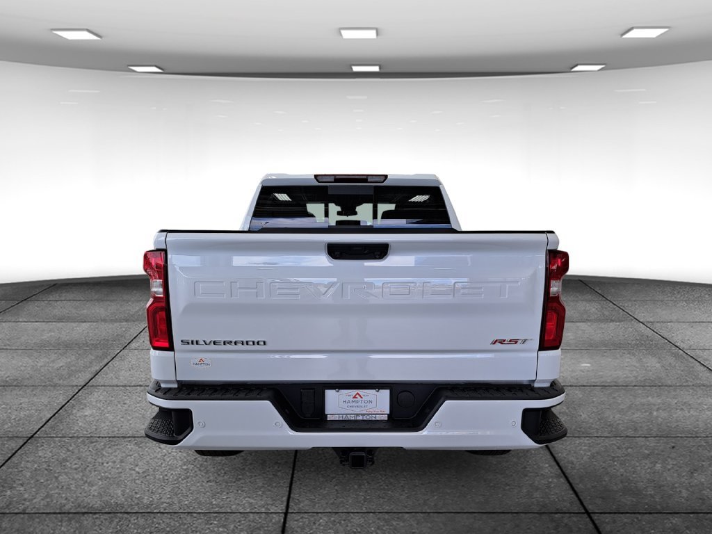 2026 Chevrolet Silverado 1500 RST Crew Cab Pickup Slide 4