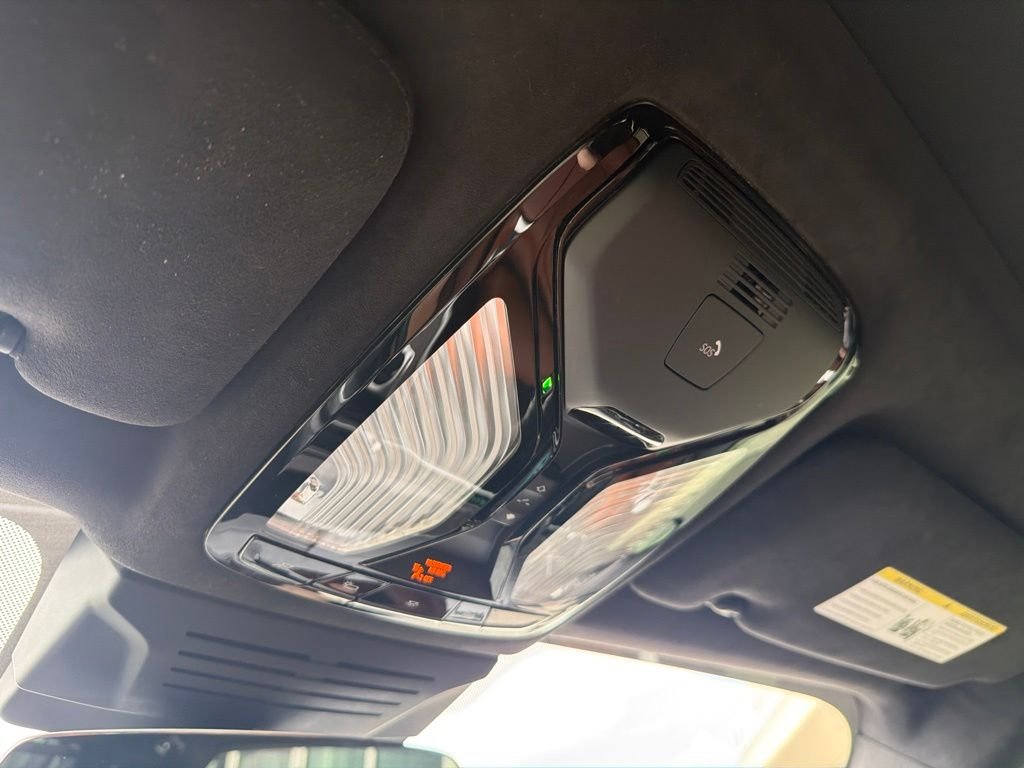 Used 2025 Black Sapphire Metallic BMW xDrive40i image 24
