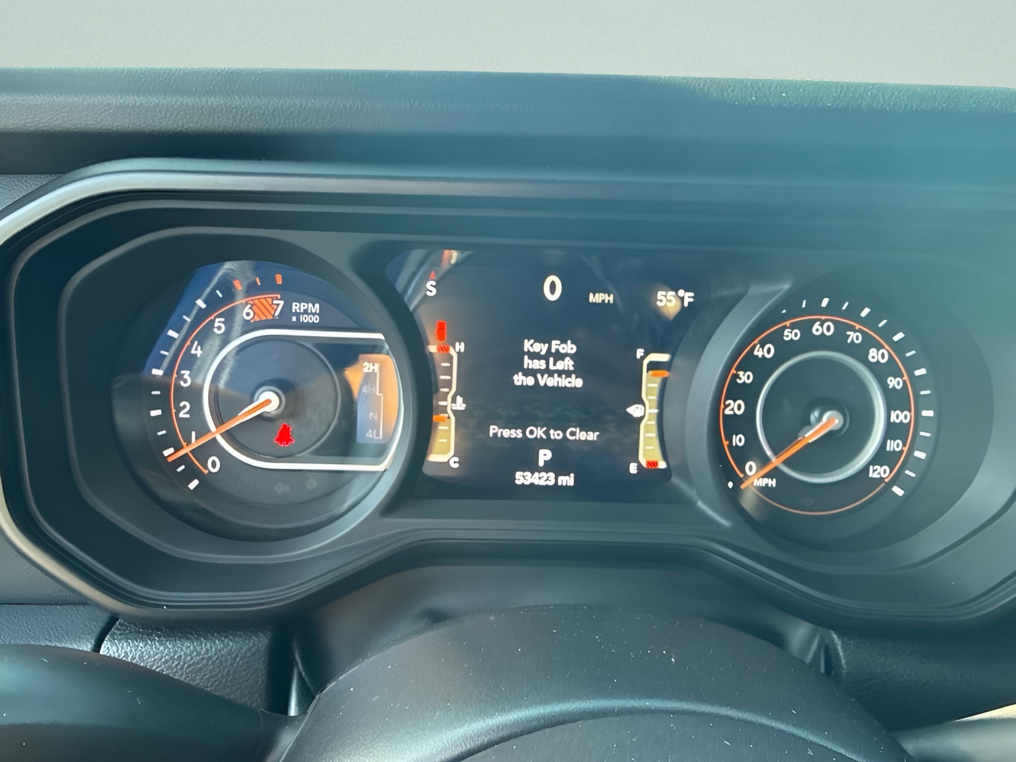 Used 2024 Anvil Clearcoat Jeep Sahara image 26