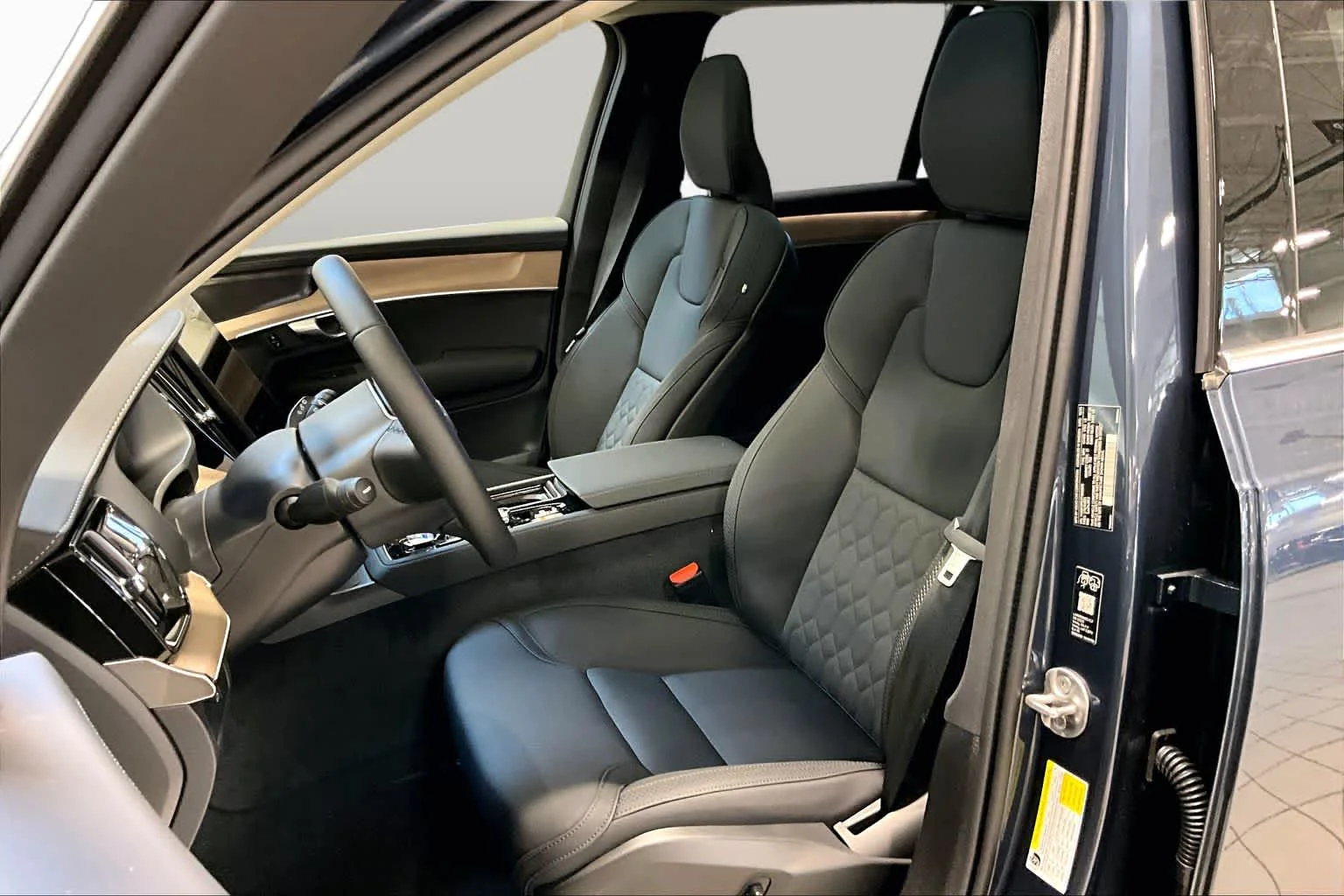 New 2026 DENIM BLUE Volvo Plus image 13