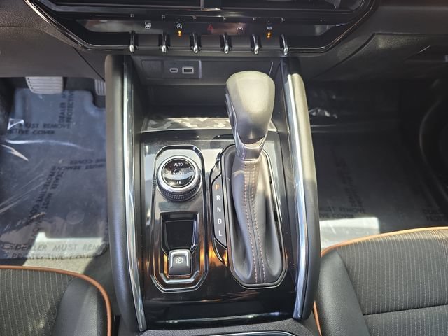 2025 GMC Canyon AT4 - Photo 22