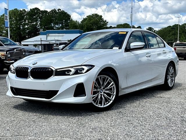 Used 2023 White BMW 330i image 3