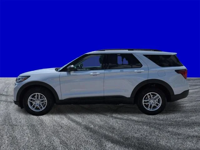 New 2026 Space White Metallic Ford Active image 7