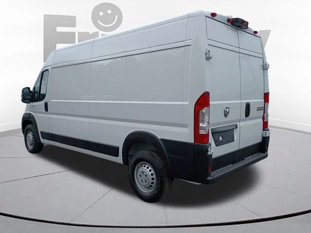 New 2026 Bright White Clear-Coat Exterior Paint RAM High Roof image 7