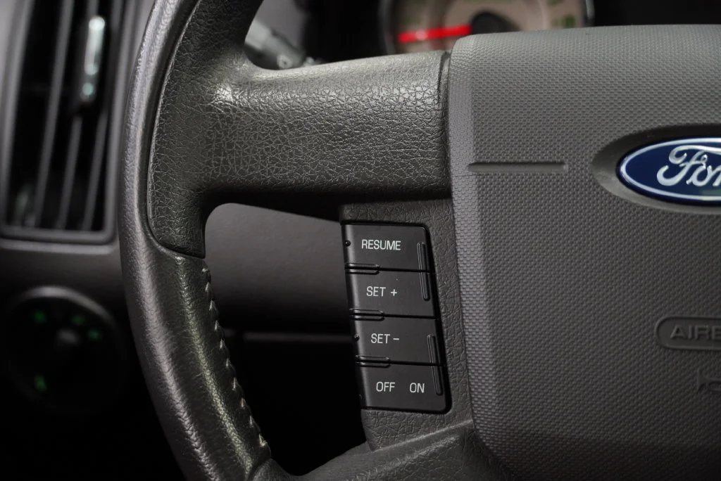 Used 2010 Black Ford SEL image 28
