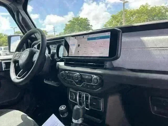 2025 Jeep Gladiator Sport S - Photo 24
