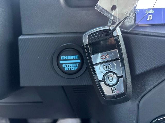 Used 2024 Blue Ford Badlands image 22