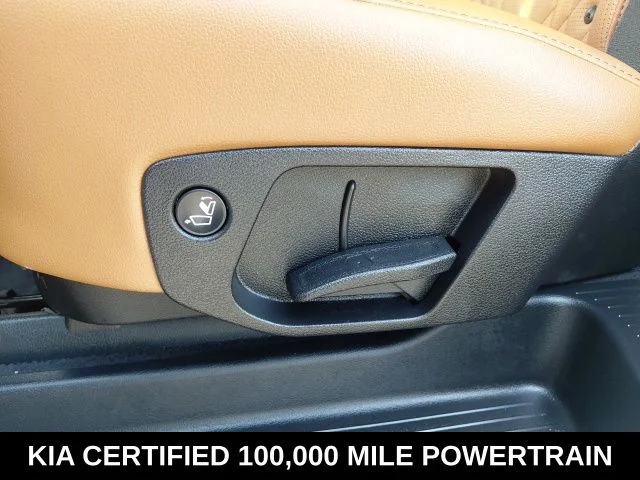 Used 2025 White Kia SX X-Line image 24
