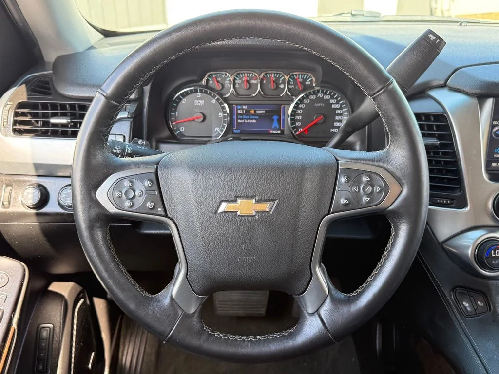 Used 2015 Gold Chevrolet LT image 16