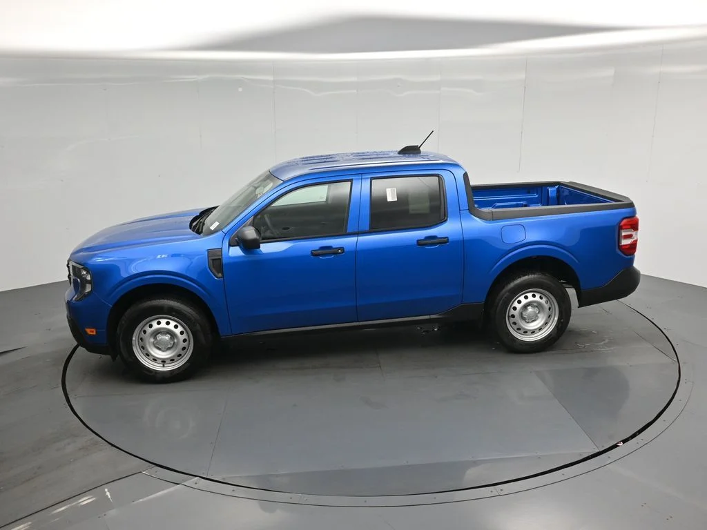 New 2026 Blue Ford XL image 38
