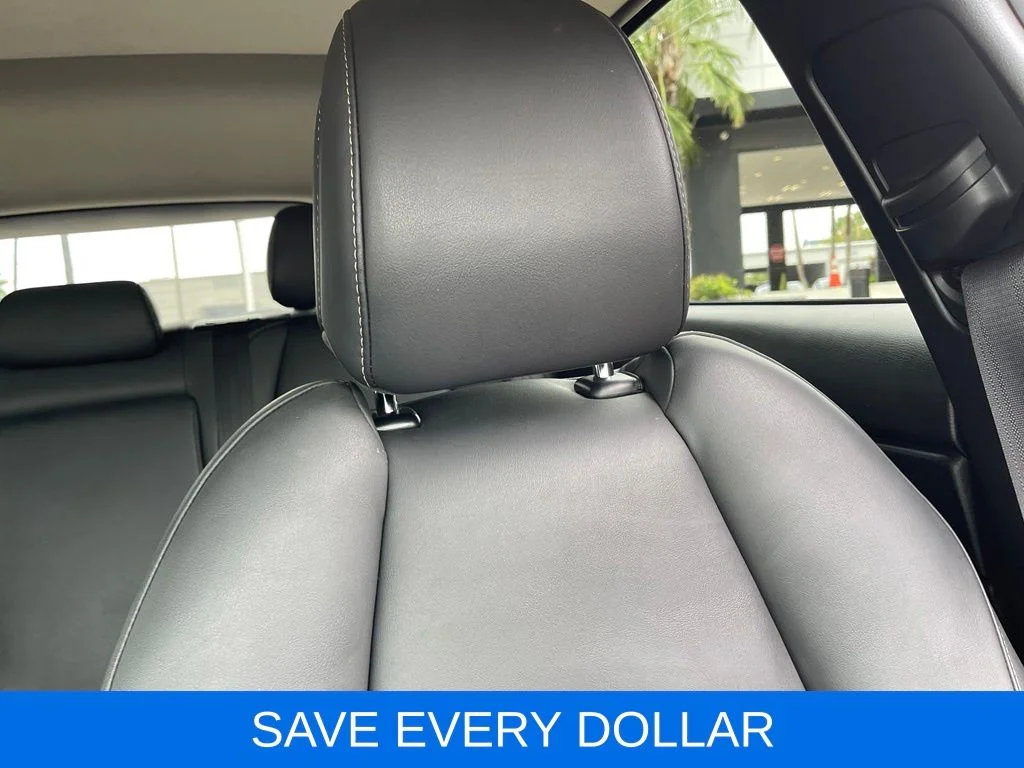 Used 2021 Blue Mazda Preferred image 20
