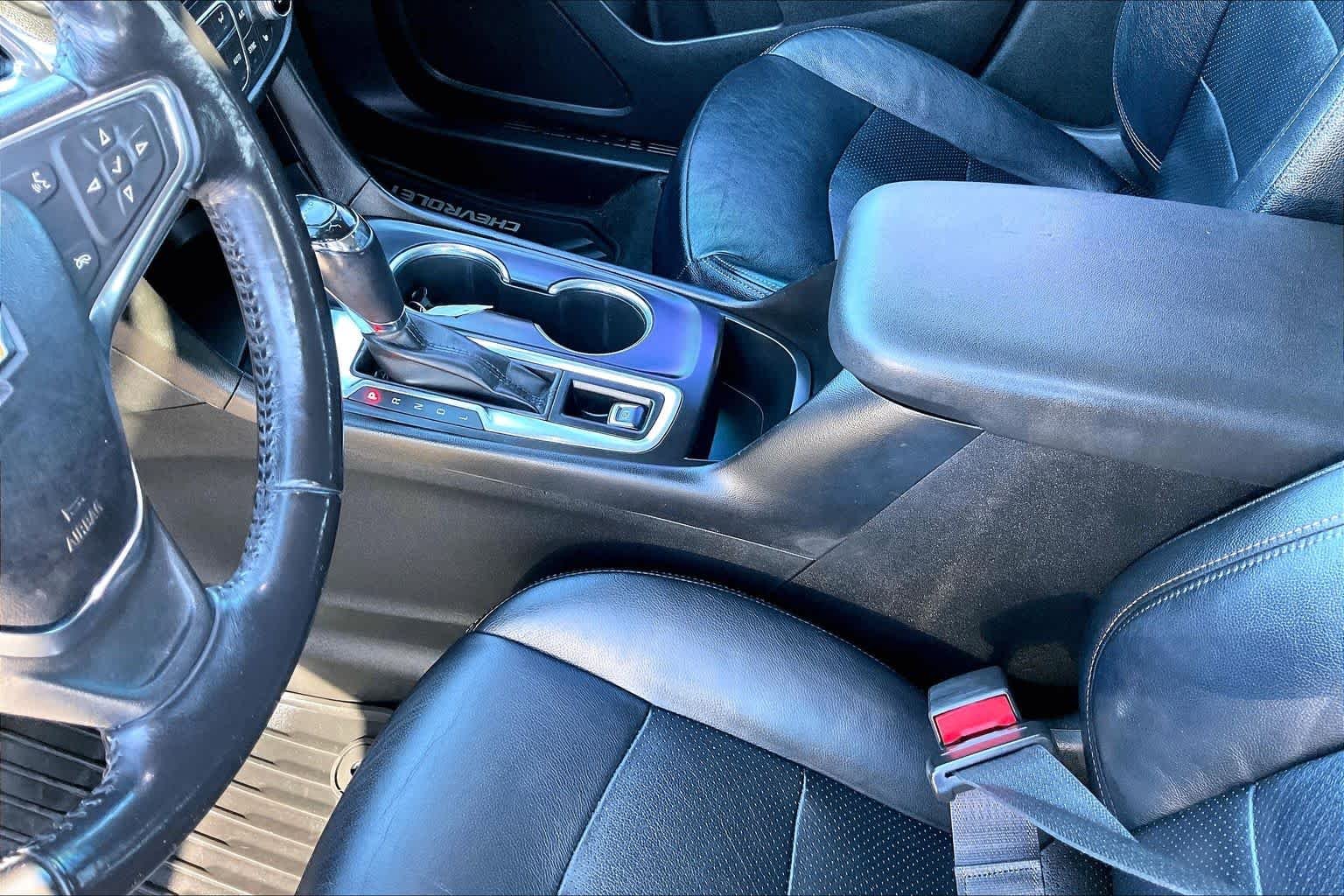 Used 2019 Mosaic Black Metallic Chevrolet LT image 17