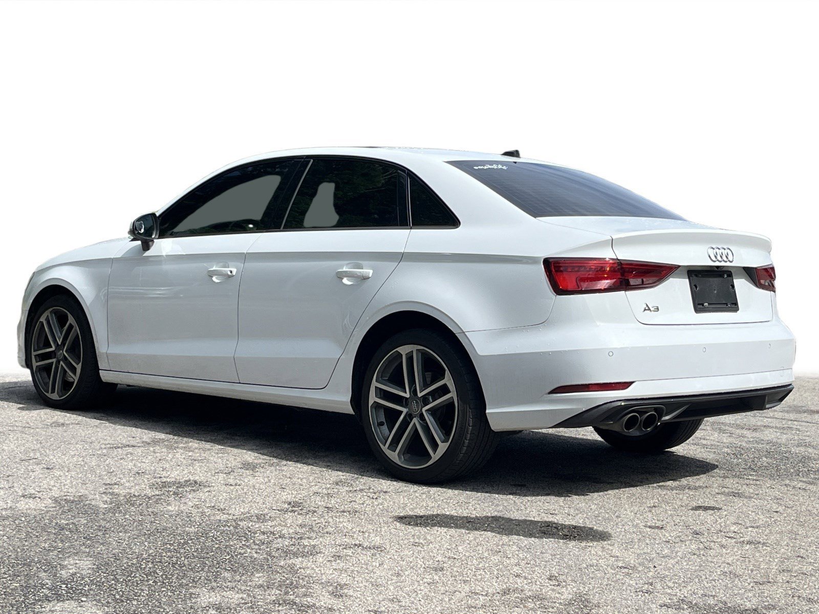 Used 2020 Glacier White Audi Premium image 23