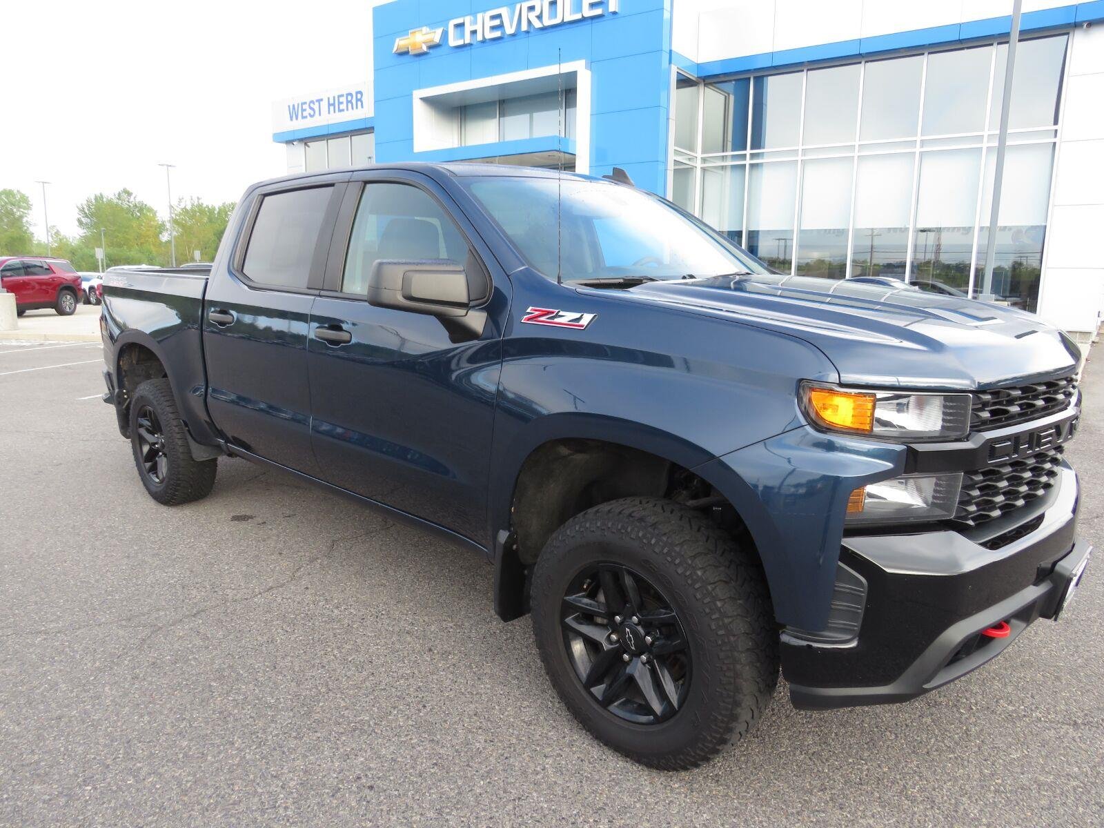 Used 2020 Northsky Blue Metallic Chevrolet Custom Trail Boss image 5