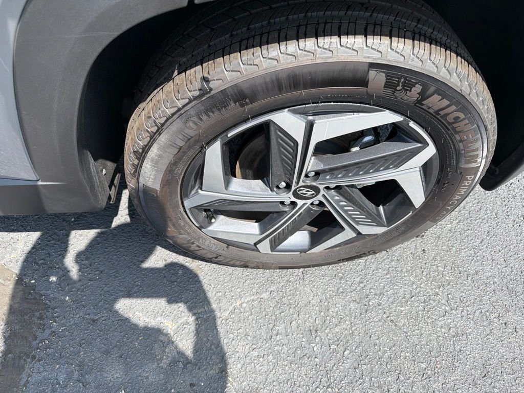 Used 2024 Silver Hyundai Limited image 11
