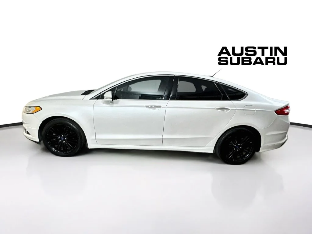 Used 2016 White Ford SE image 4