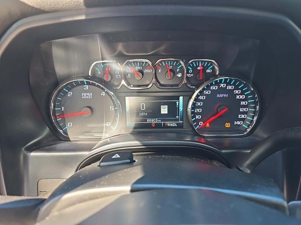 2018 Gmc Sierra 1500 SLT photo 3