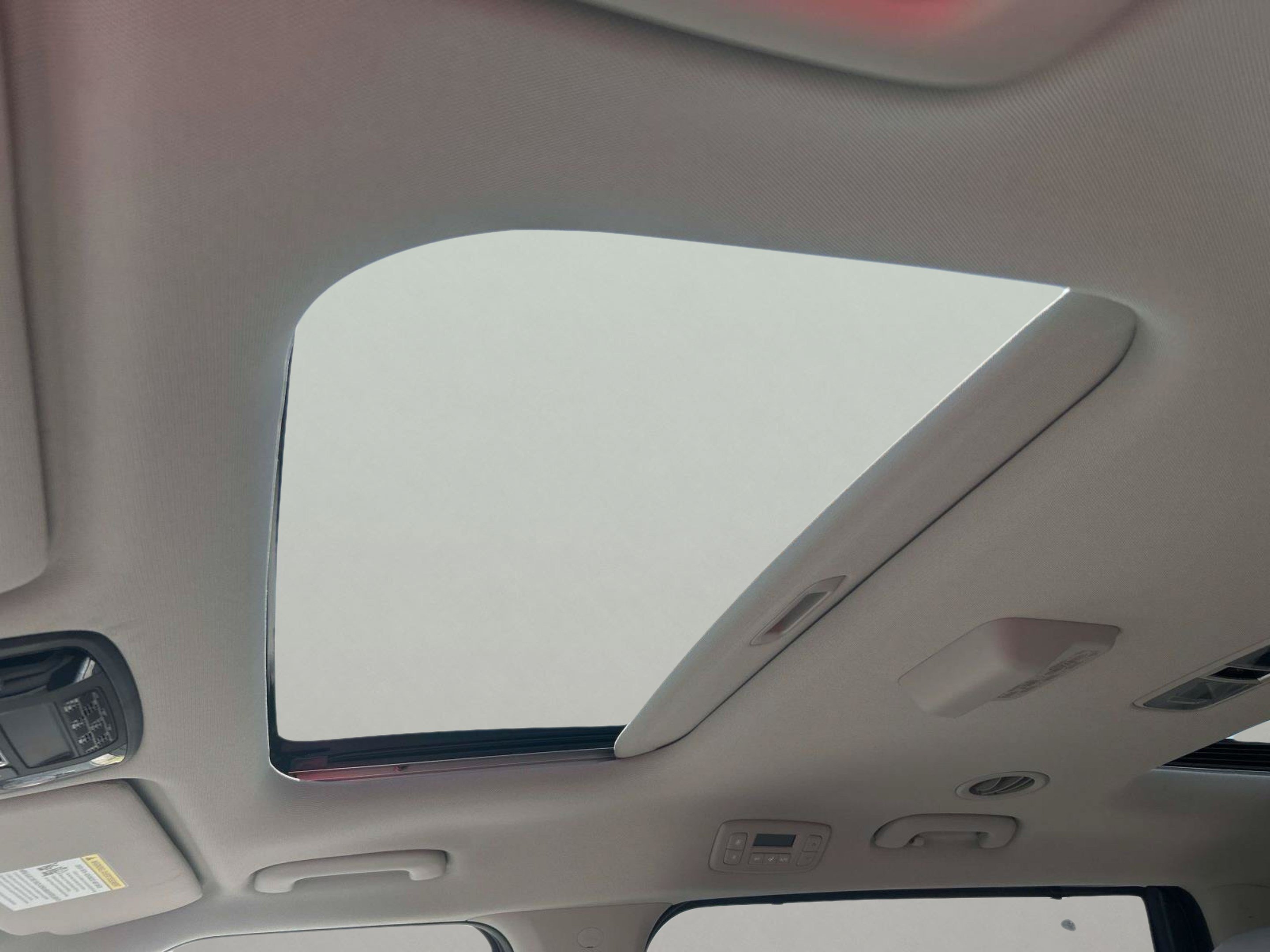 New 2027 Snow White Pearl Kia SX image 25