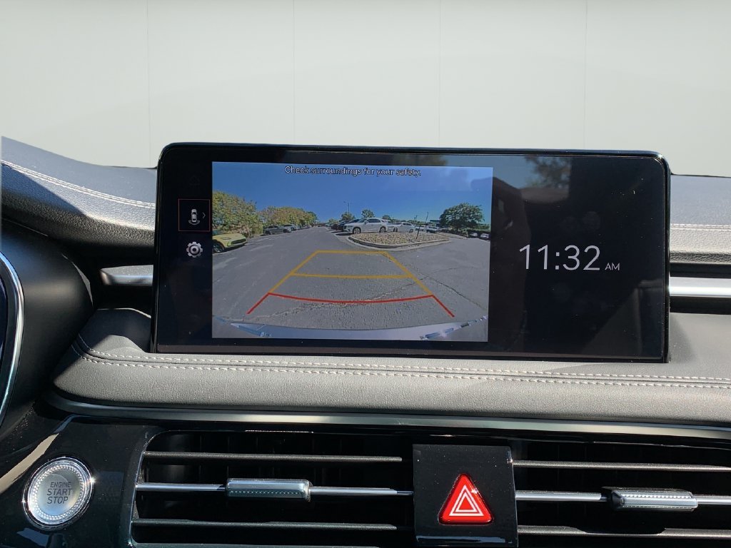 2026 GENESIS G70 Standard - Photo 27
