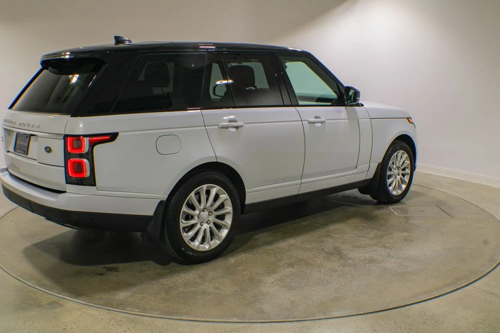 Used 2020  Land Rover HSE image 5