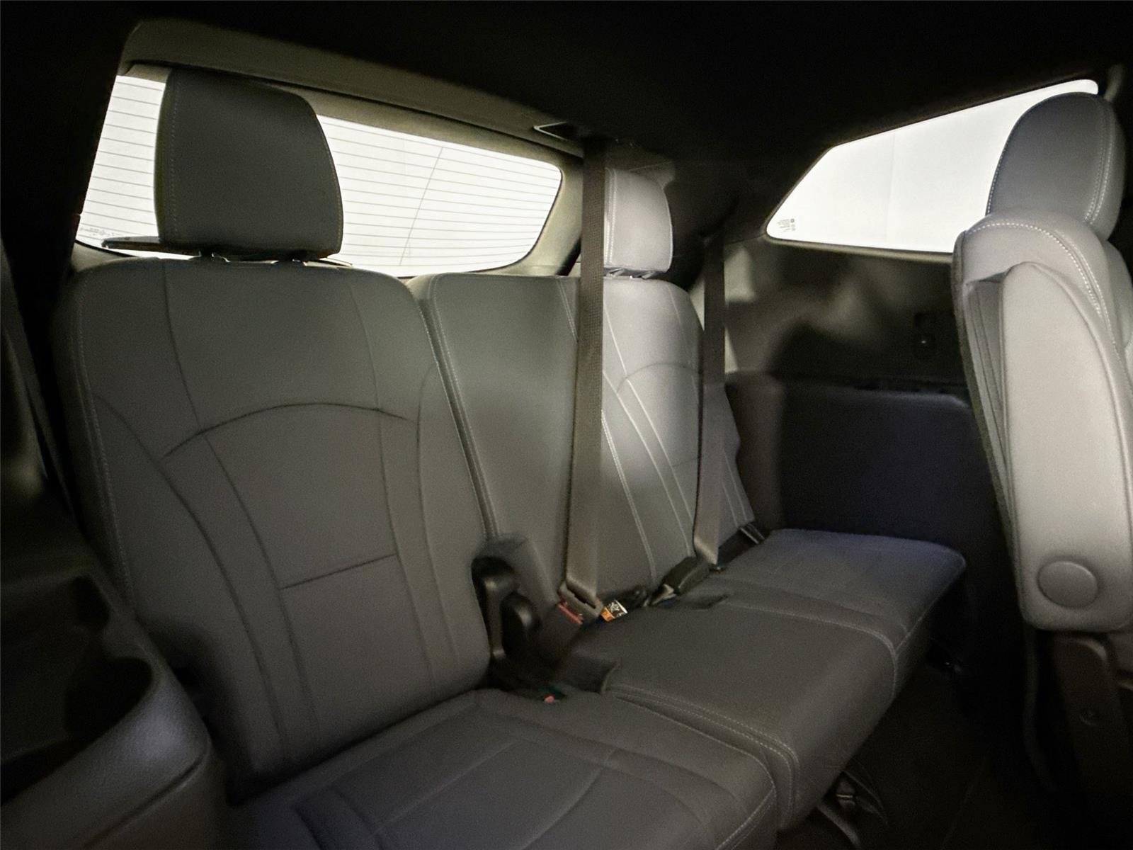 2024 Buick Enclave Essence - Photo 39