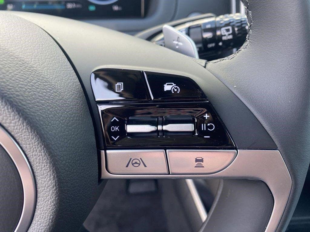 New 2024 White Hyundai Limited image 25