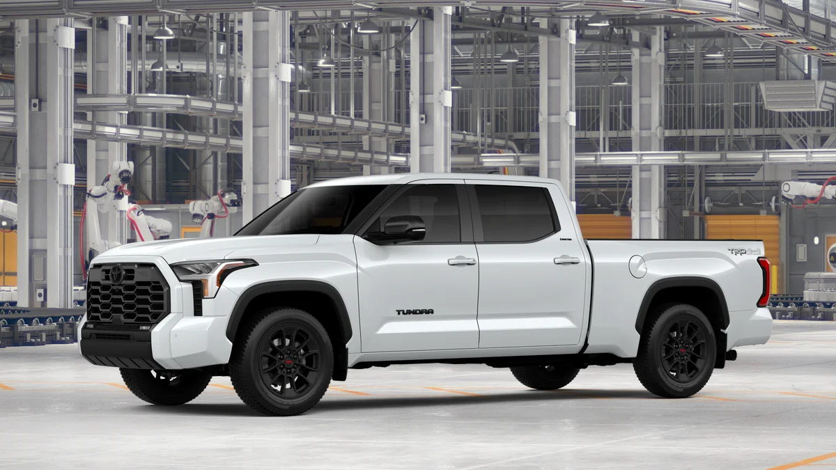 New 2026 Wind Chill Pearl <sup>1</sup> Toyota Limited image 3