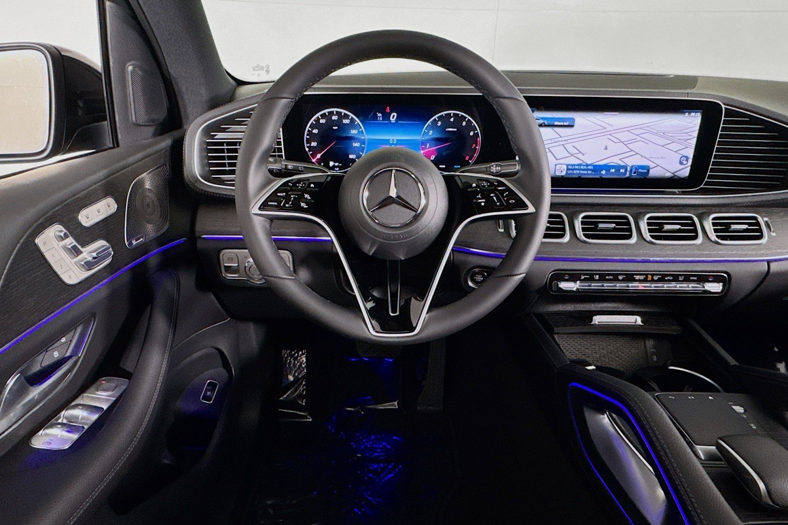 New 2026 Obsidian Black Metallic Mercedes-Benz GLE 350 4MATIC® SUV image 11