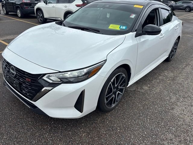 Used 2024 White Nissan SR image 3