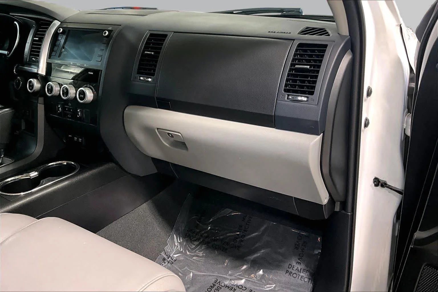 Used 2020 Super White Toyota Limited image 18