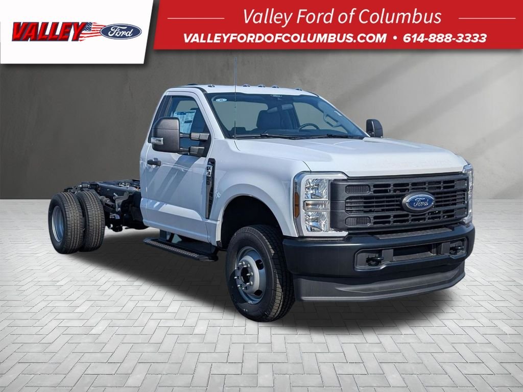 2026 Ford F-350 Super Duty Chassis Cab